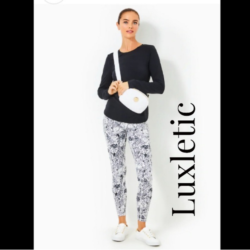 Lilly Pulitzer Luxletic Weekender Leggings Onyx Animal Magnetism Size XS